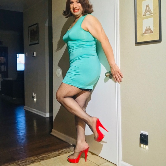 Meet your Posher, Catherine - Picture 3 of 7